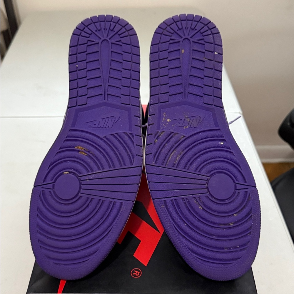 Nike Air Jordan 1 Retro
Court Purple
(FIRM ON PRICE) - Picture 9 of 9